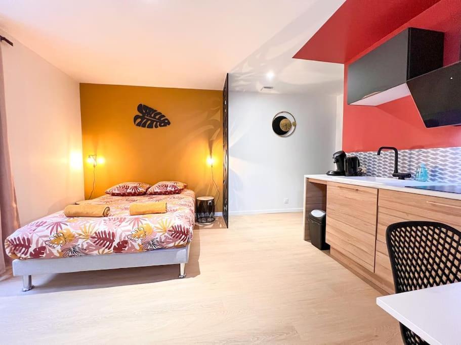 La Feuilleraie N1-standingappart-wifi-proche Apartment