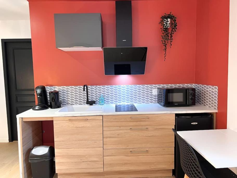 Apartment La Feuilleraie N1-standingappart-wifi-proche