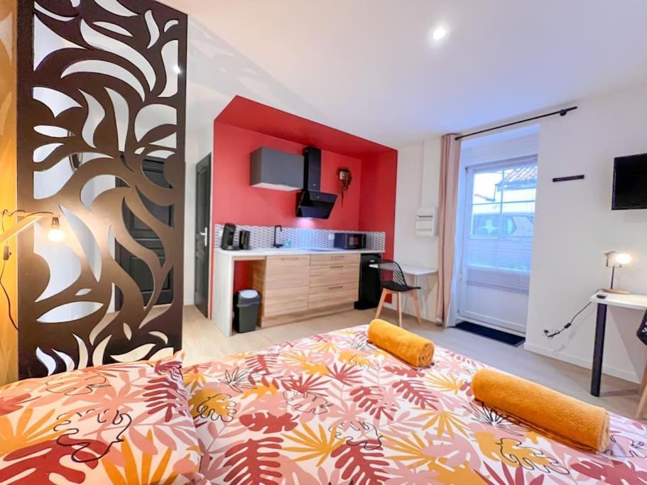 Apartment La Feuilleraie N1-standingappart-wifi-proche
